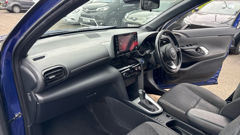 Toyota Yaris Cross 1.5 Hybrid Design 5dr CVT Hybrid Estate